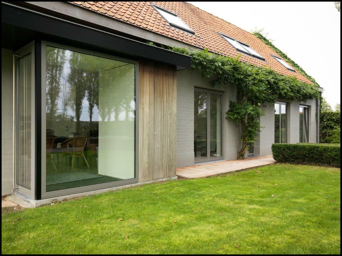 Rooseboom22 Bed and Breakfast Aartrijke Exteriör bild