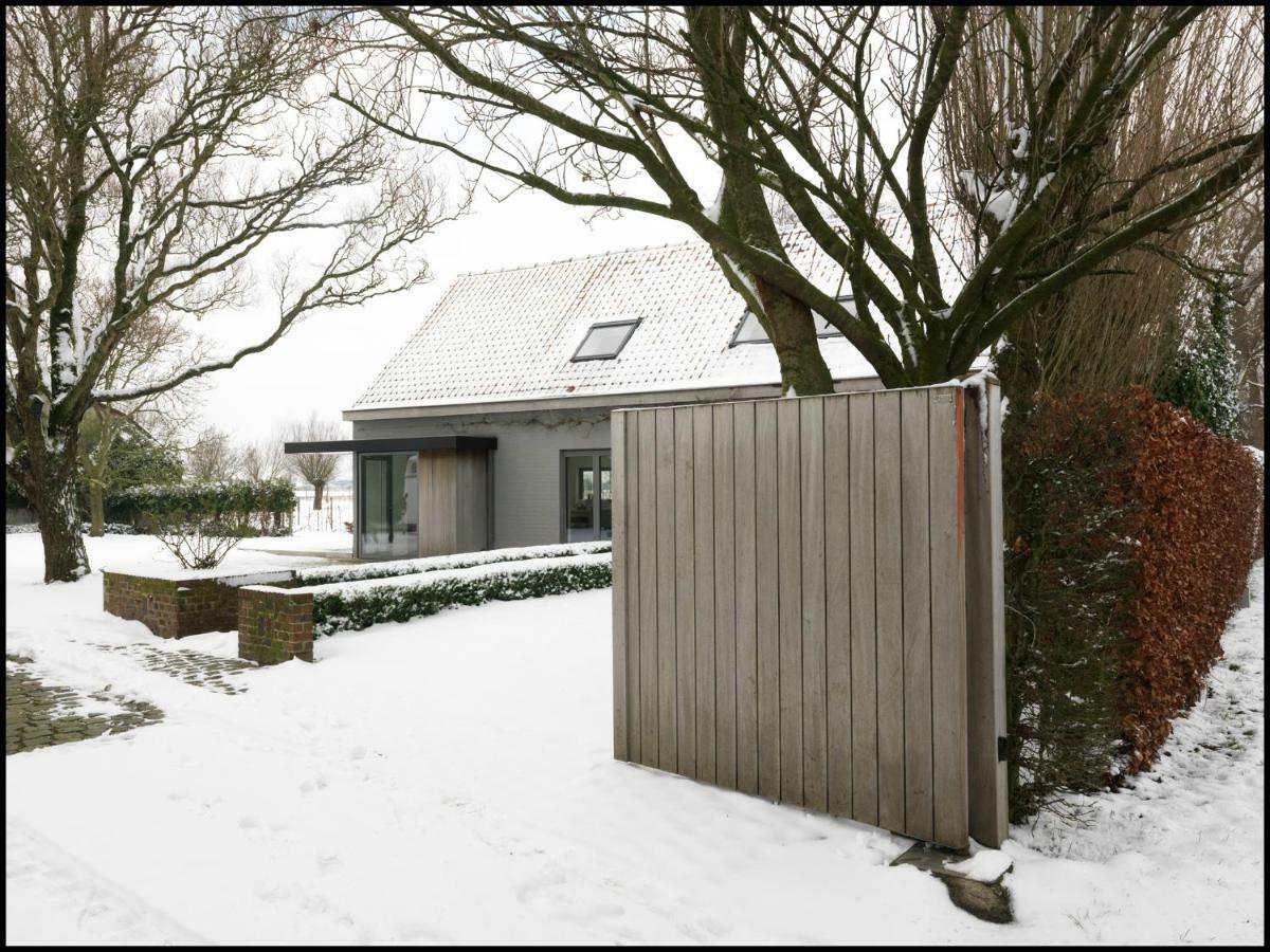Rooseboom22 Bed and Breakfast Aartrijke Exteriör bild
